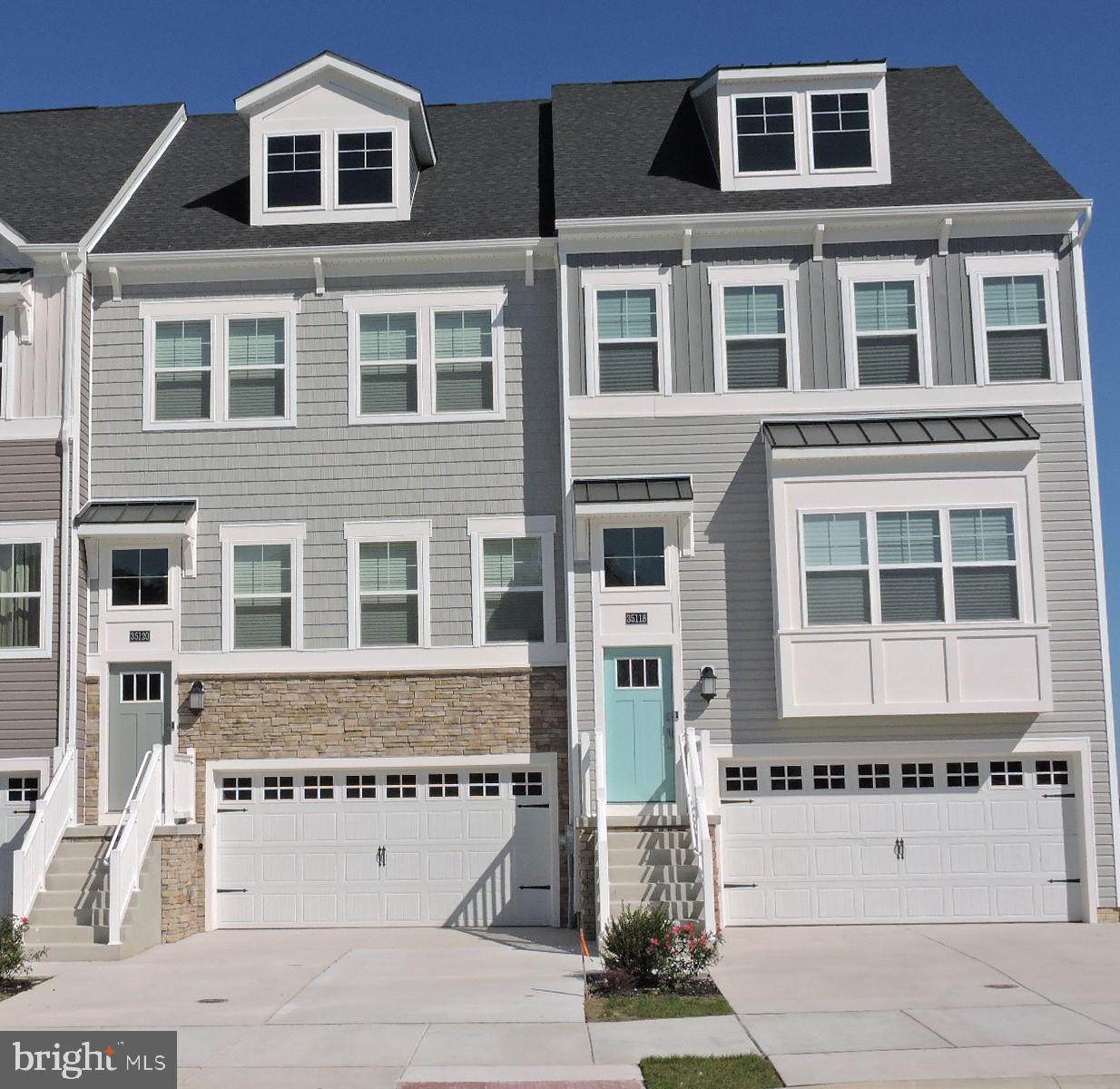 35120 Wright Way - Photo 1