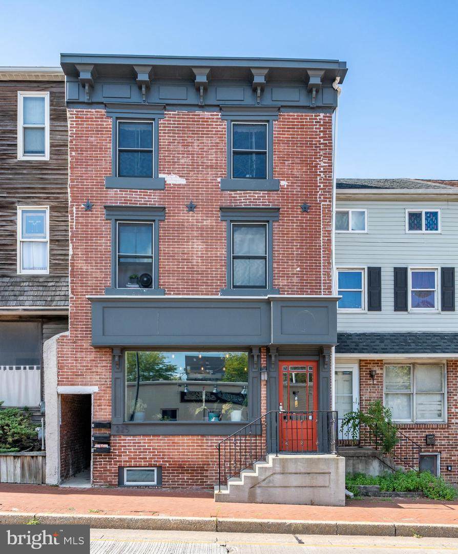 225 Market Street - Photo 1