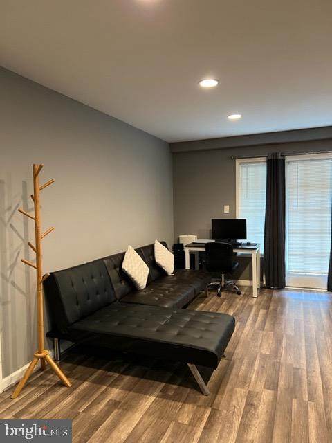 5905 Kingsford Road - Photo 1