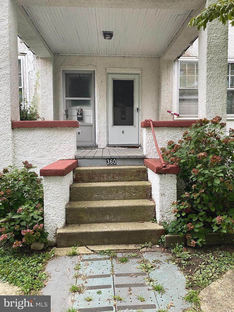 360 Elm Avenue - Photo 1