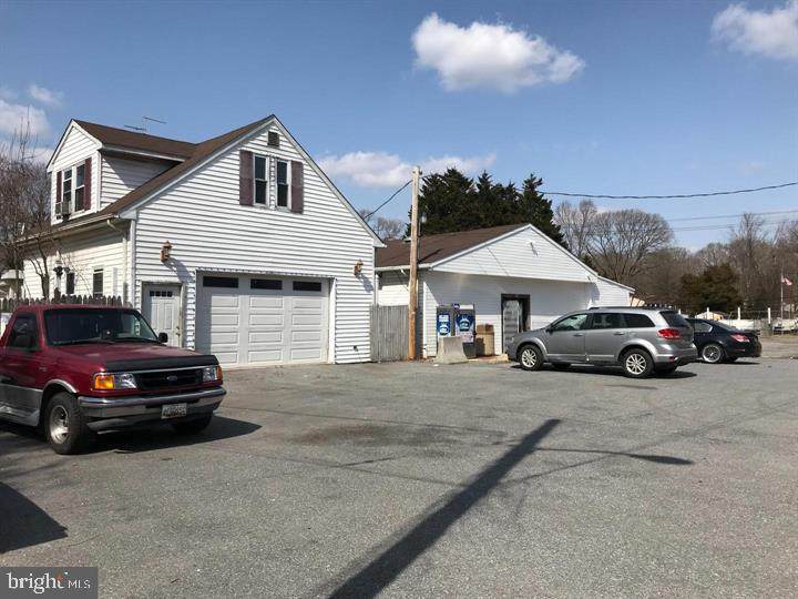 306 Magothy Beach Rd - Photo 1
