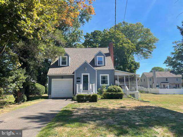558 Walker Avenue - Photo 1