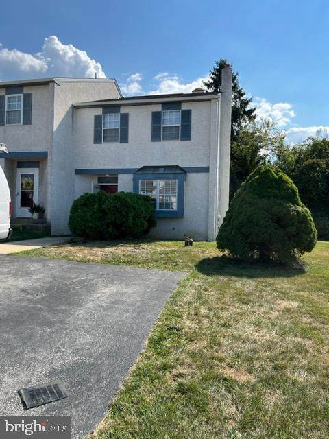 221 Lawndale Avenue - Photo 1