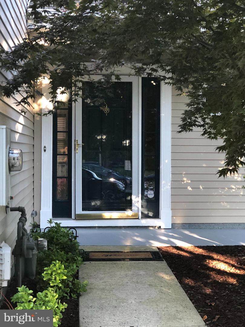 74 Biddle Way - Photo 1