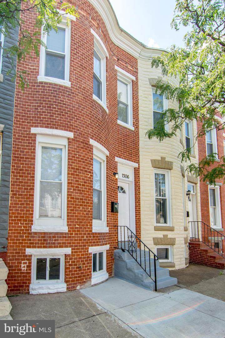 1306 Carey Street - Photo 1