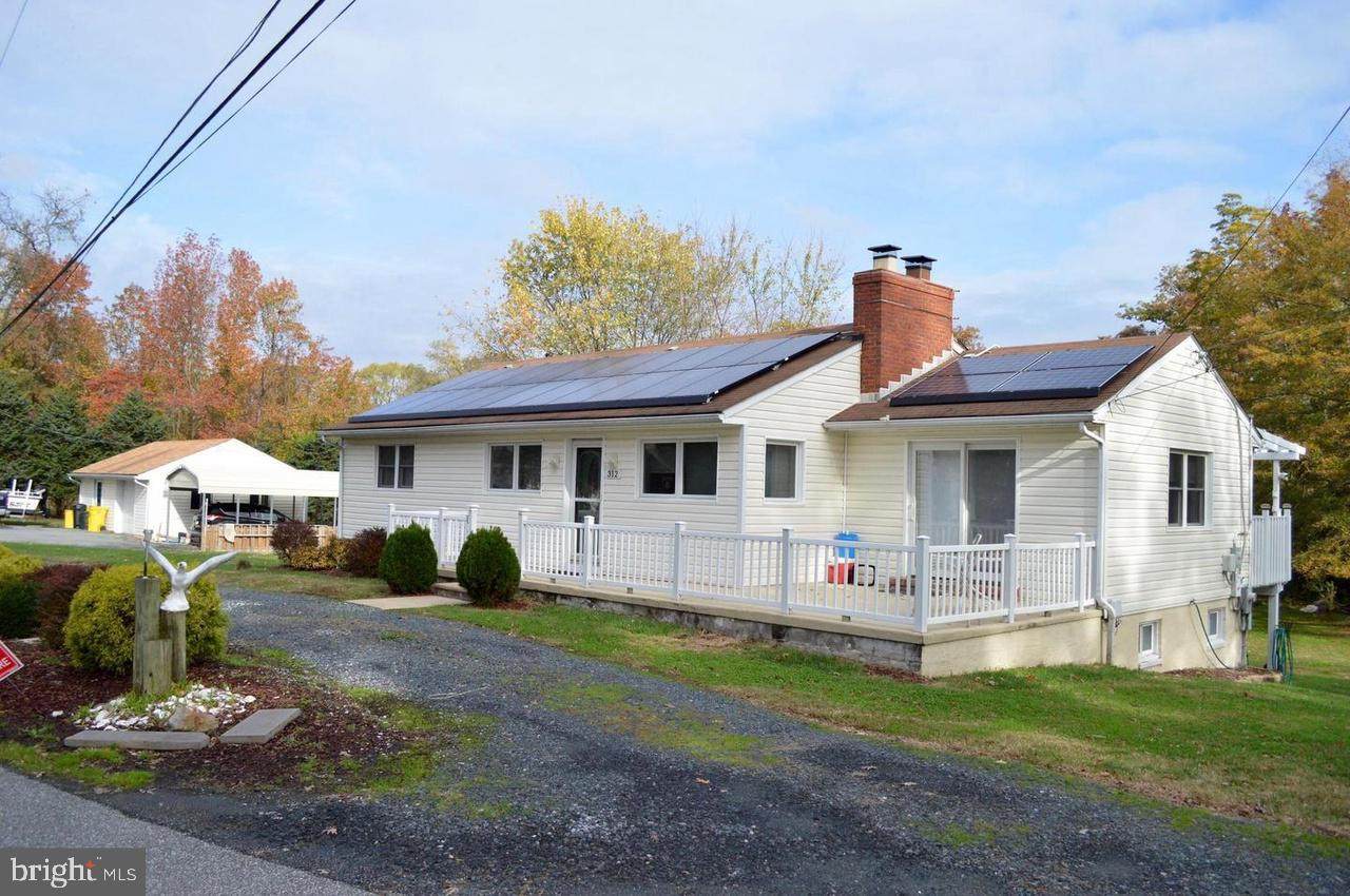 312 Spruce Avenue - Photo 1