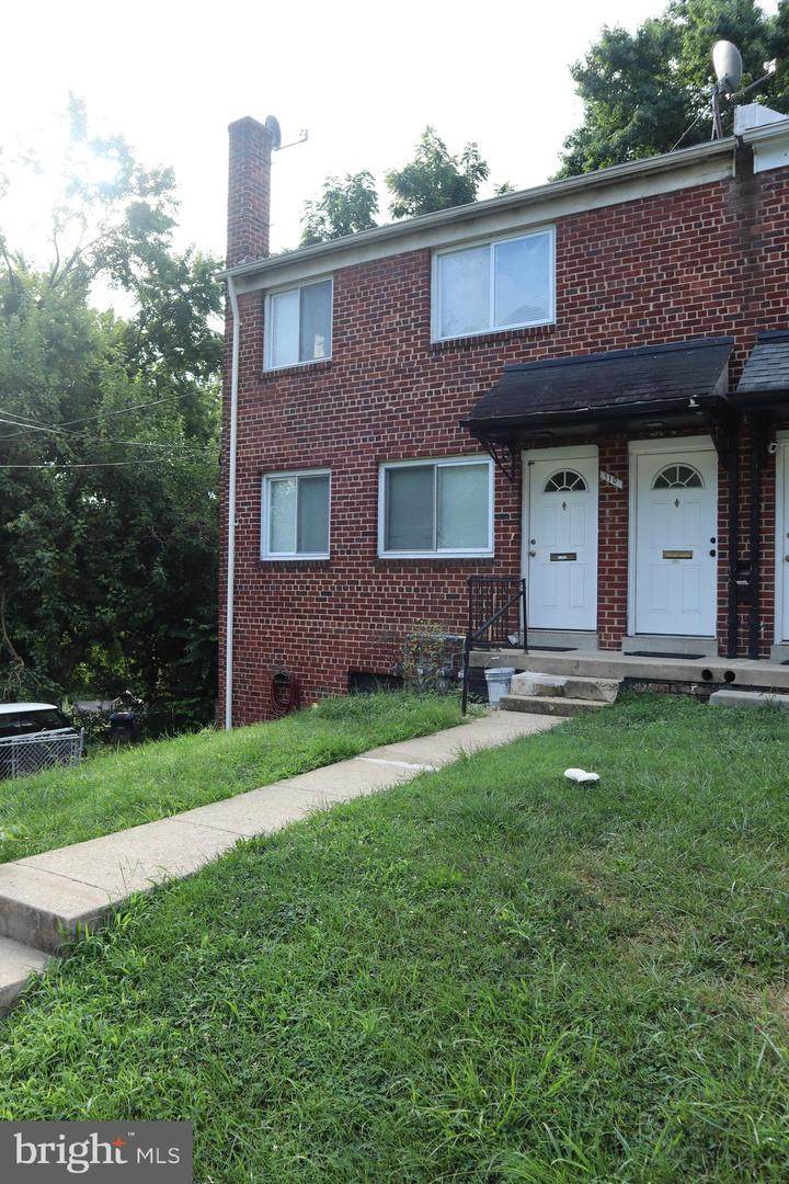 110 Joliet Street - Photo 1