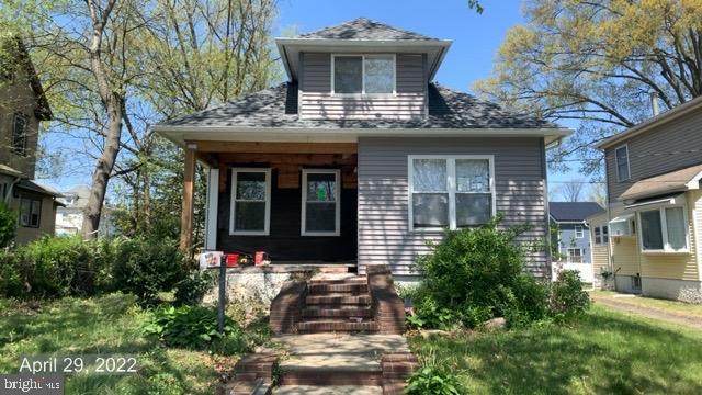 321 Reading Avenue - Photo 1