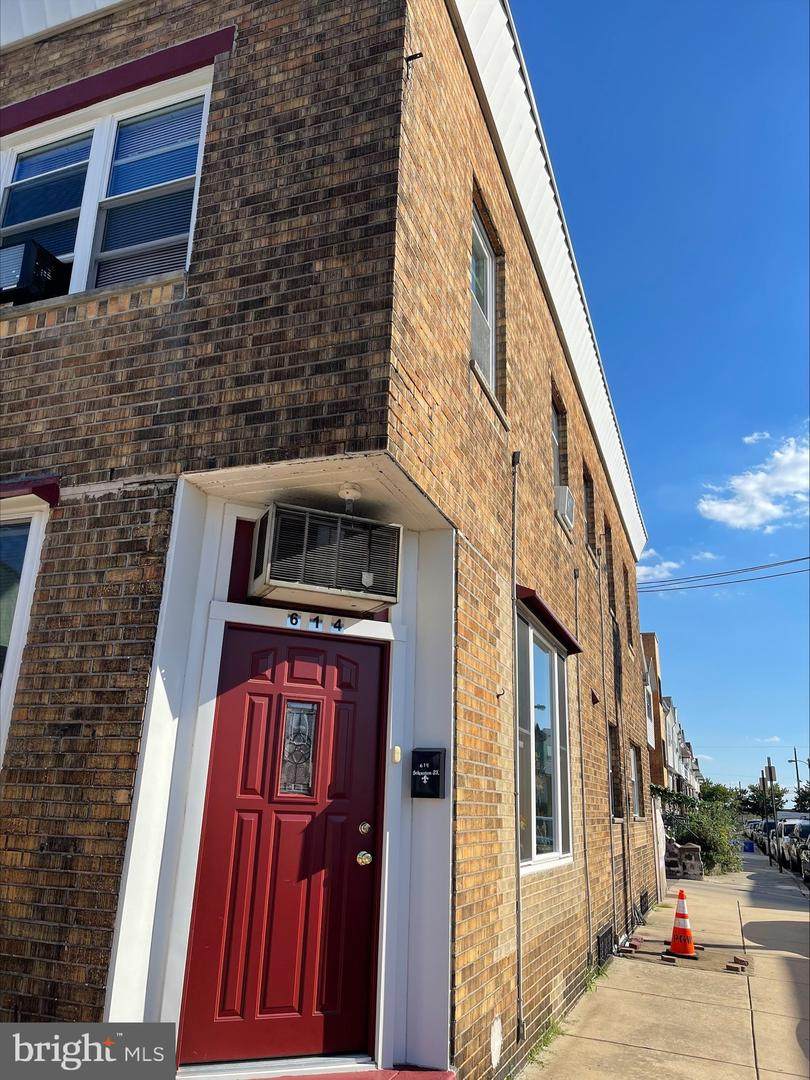 614 Johnston Street - Photo 1