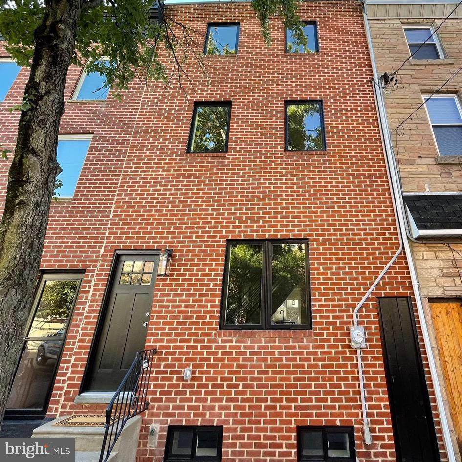 422 Wildey Street - Photo 1