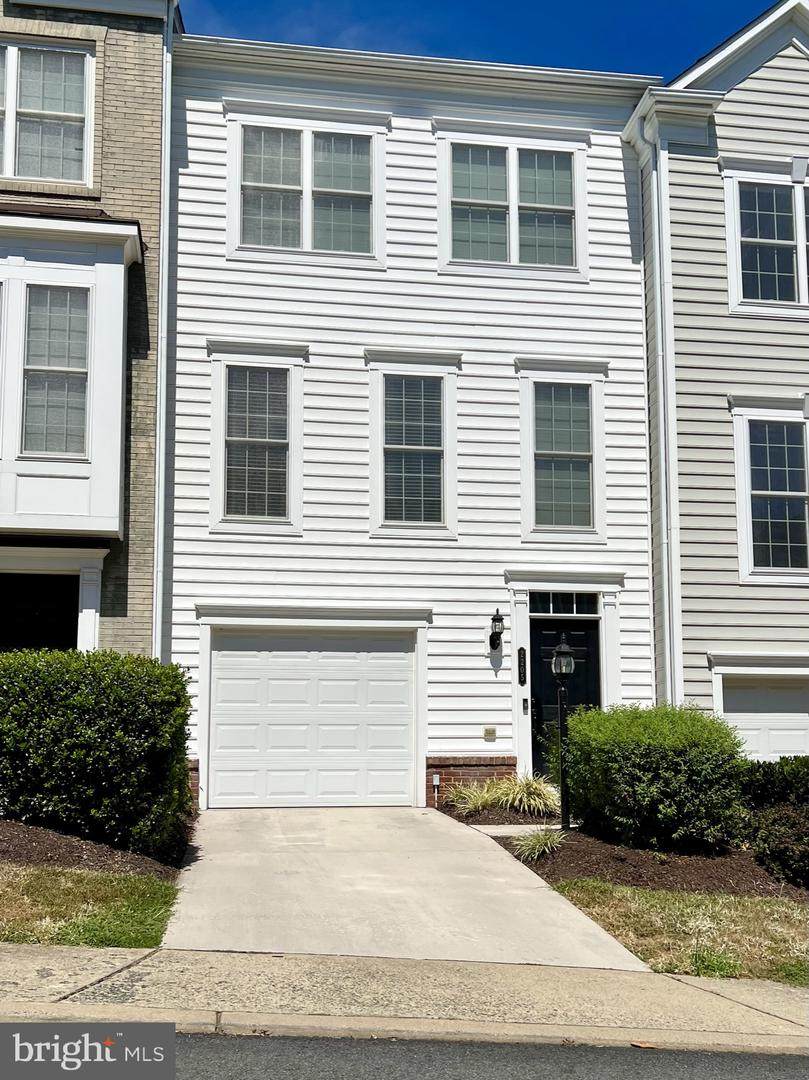 2205 Greywing Street - Photo 1