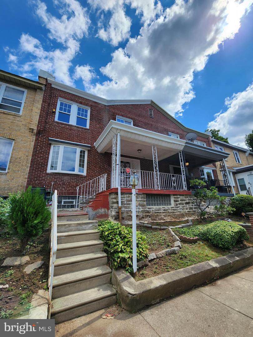 924 Stafford Street - Photo 1