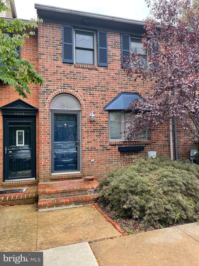 2825 6TH Street - Photo 1