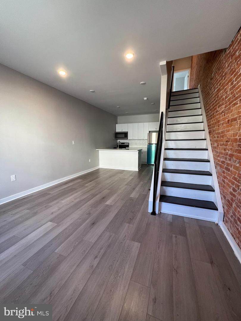 1902 Patton Street - Photo 1