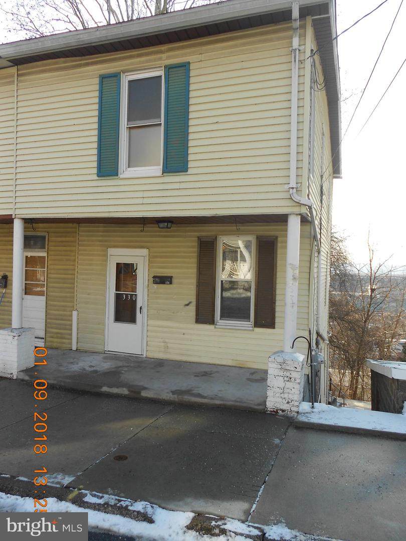 330 4TH Street - Photo 1