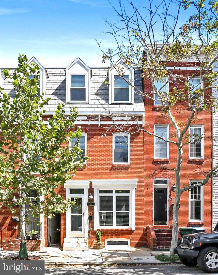 1527 Hanover Street - Photo 1