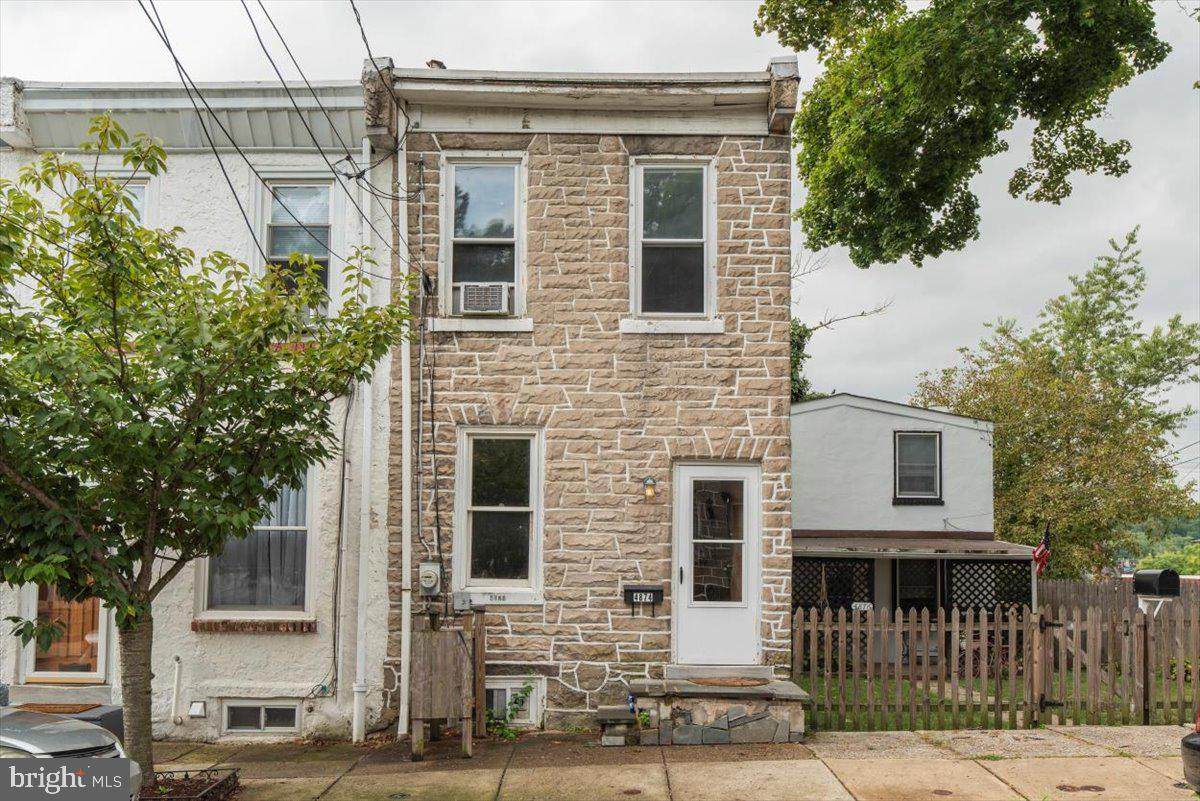 4874 Ogle Street - Photo 1