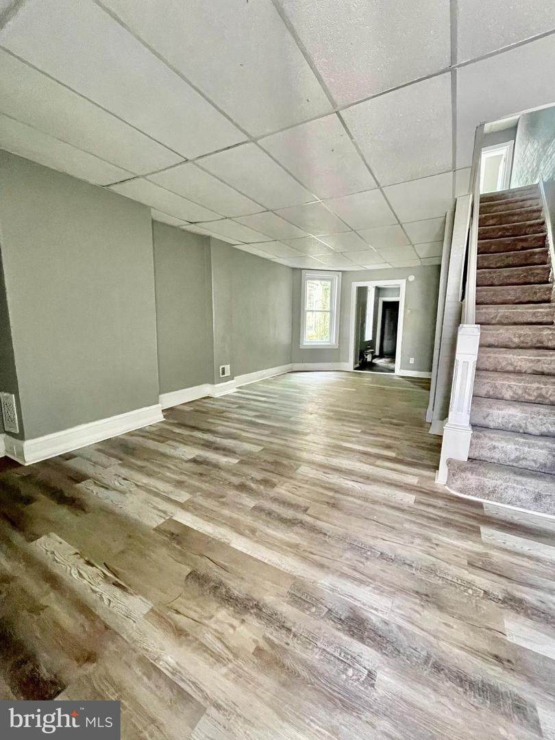 6335 Reedland Street - Photo 1