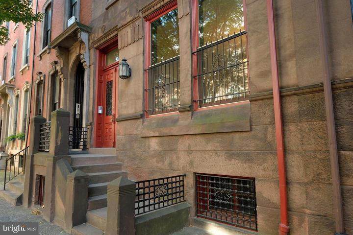2126 Spruce Street - Photo 1