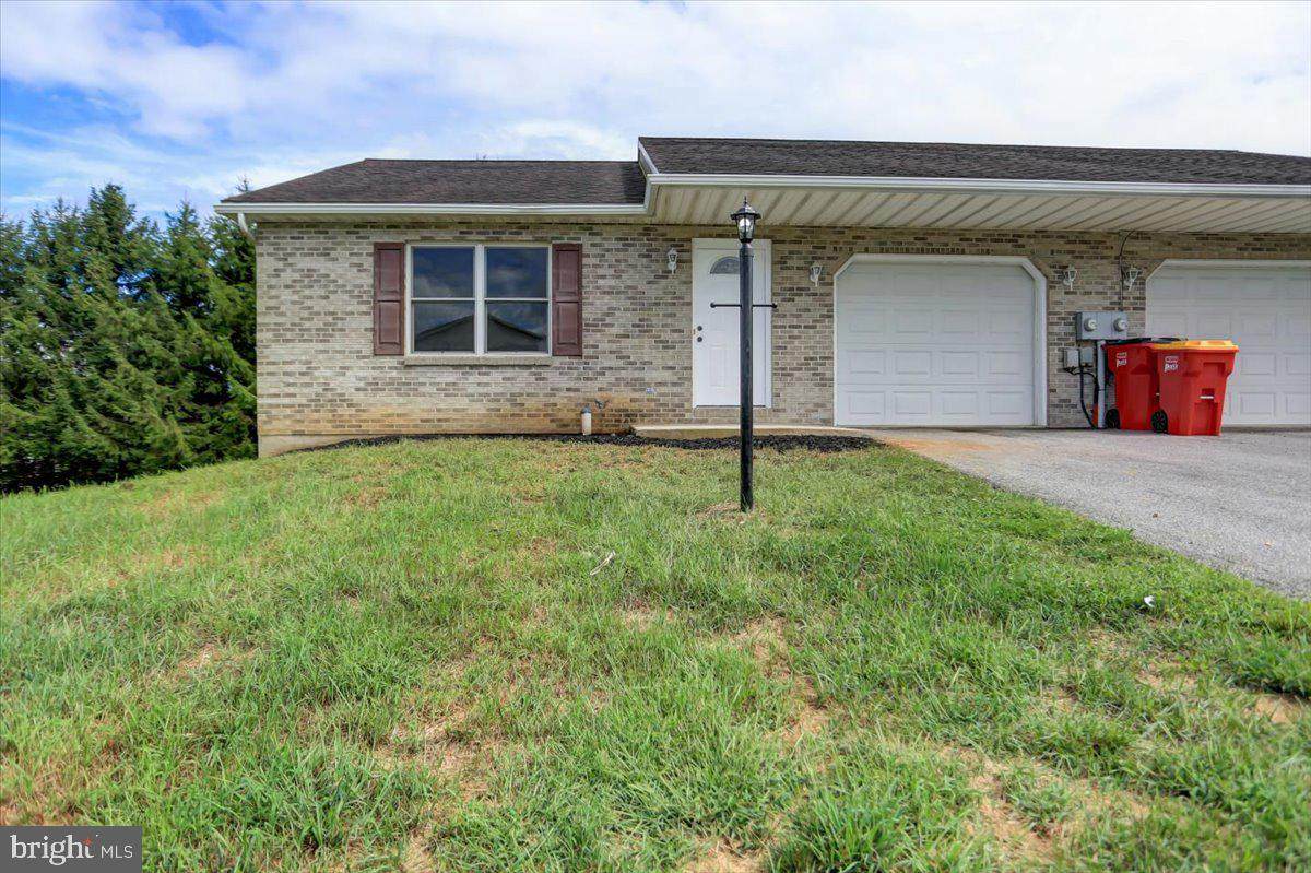 14 Holly Court - Photo 1