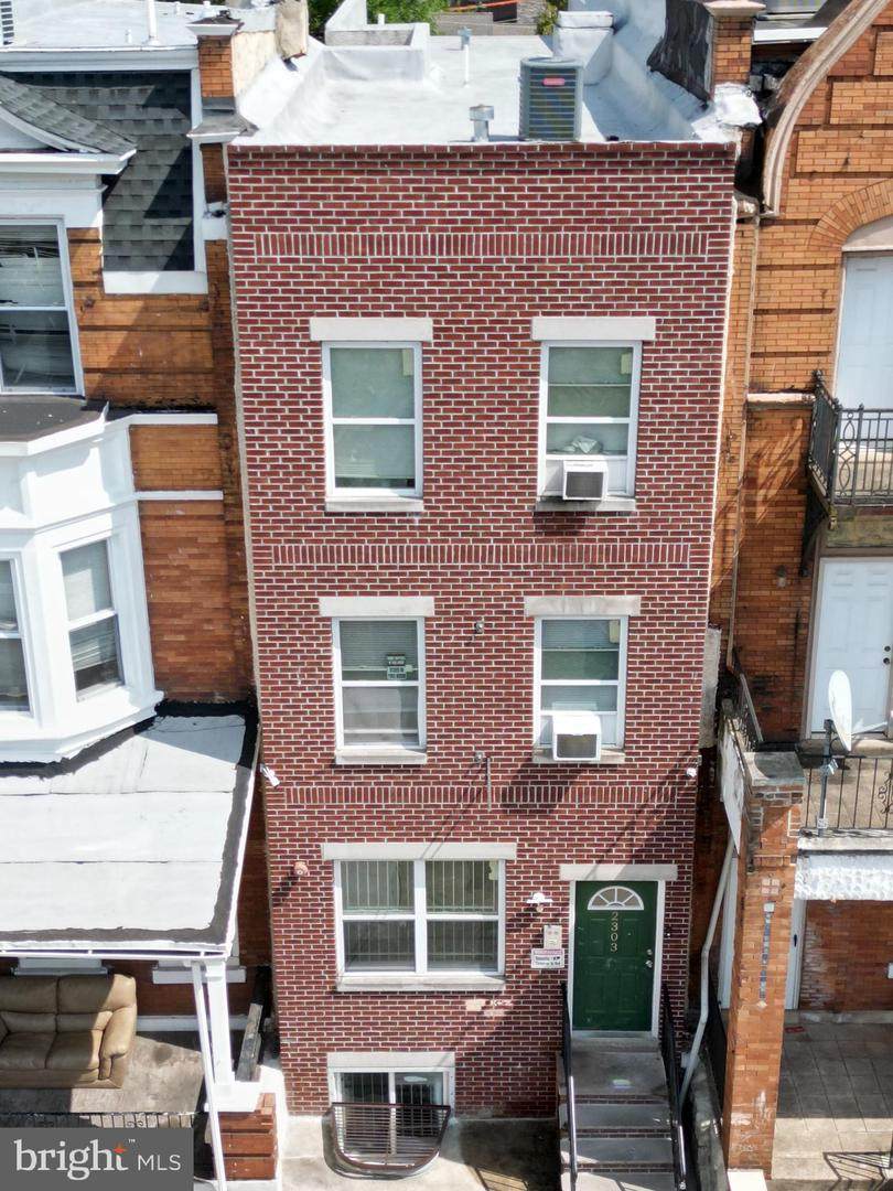 2303 Park Avenue - Photo 1