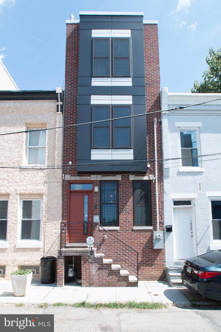 1411 Myrtlewood Street - Photo 1