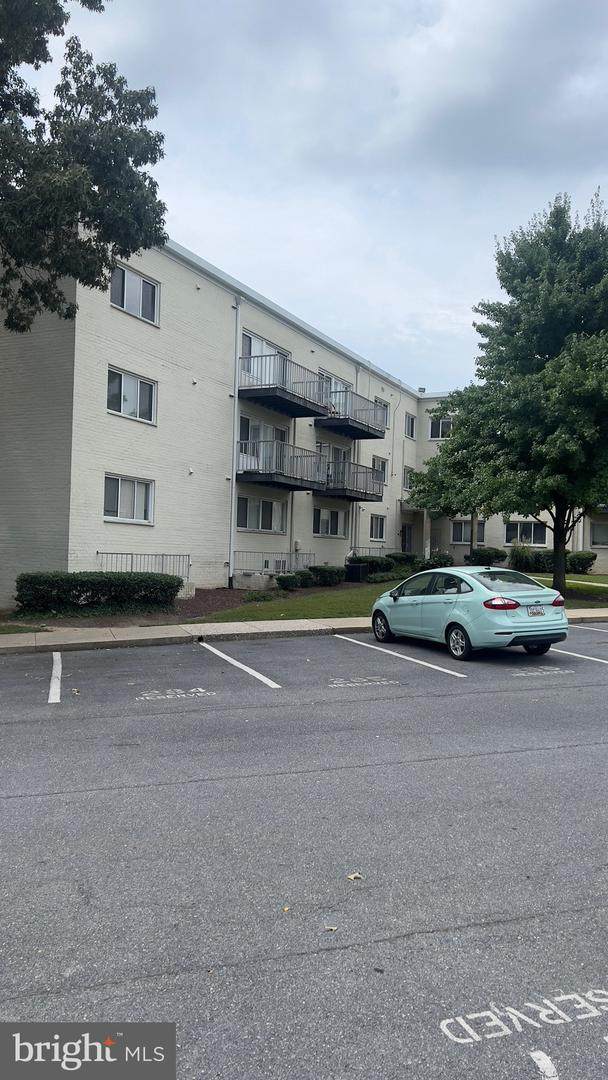 1009 Chillum Road - Photo 1