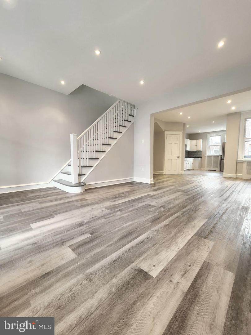 560 Alcott Street - Photo 1