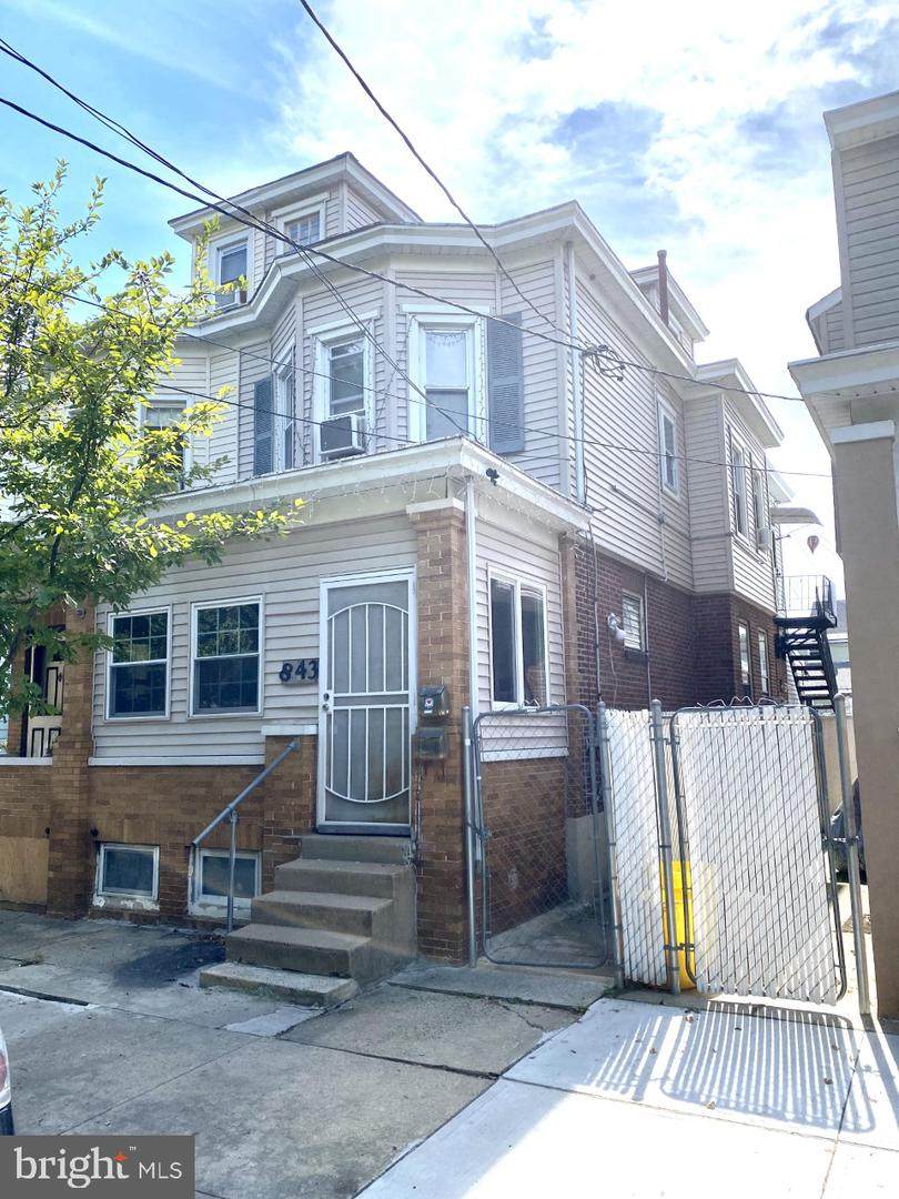 843 Lyndale Avenue - Photo 1