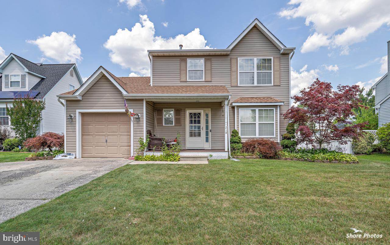 218 Ontario Avenue - Photo 1