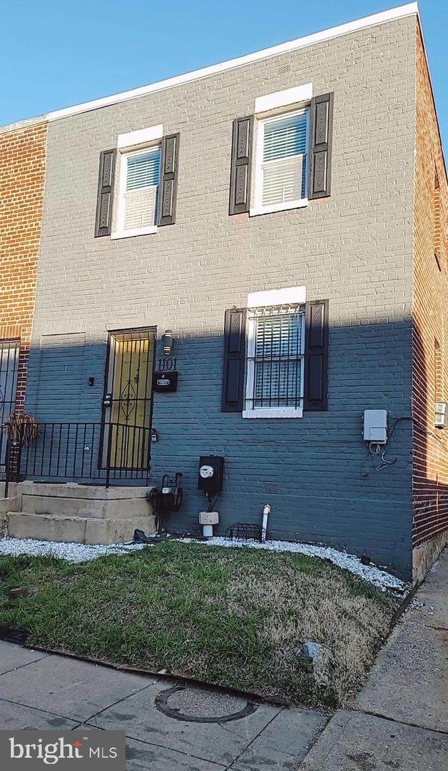 1101 16TH Street - Photo 1