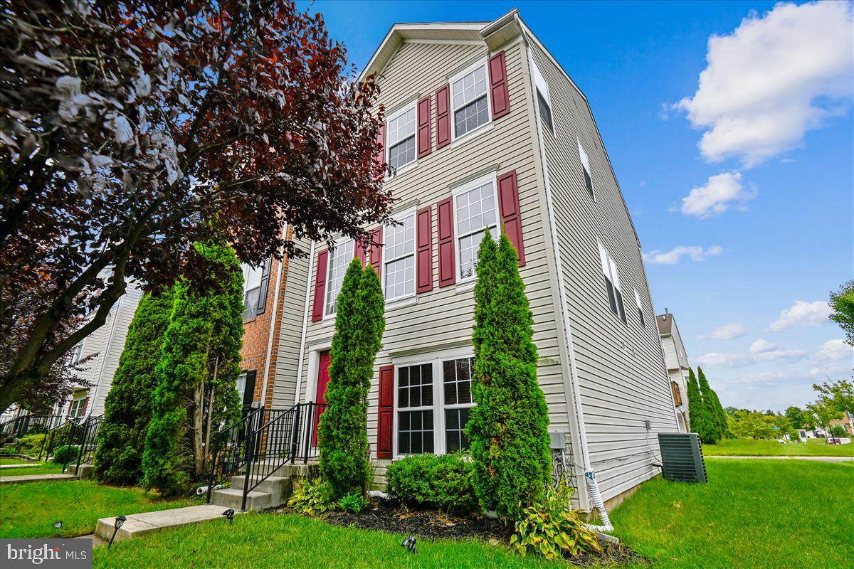 5062 Kemsley Ct - Photo 1