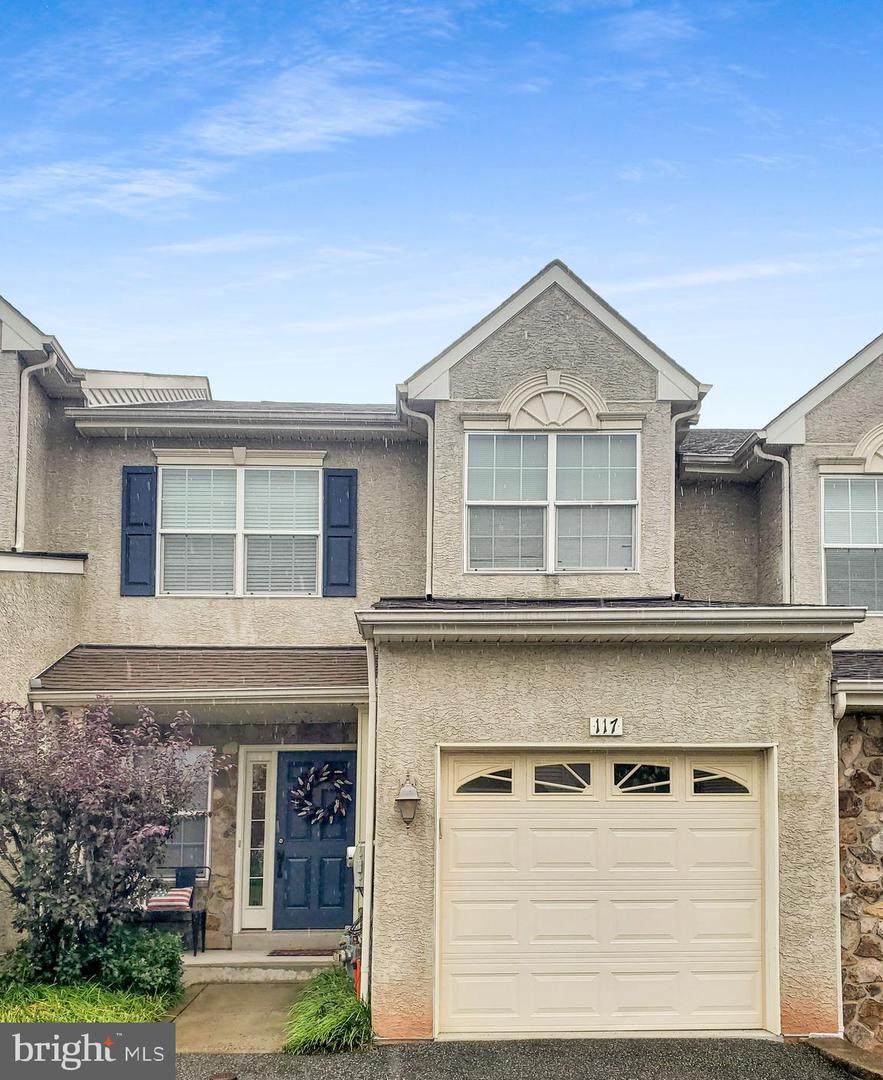 117 Fairway Lane - Photo 1