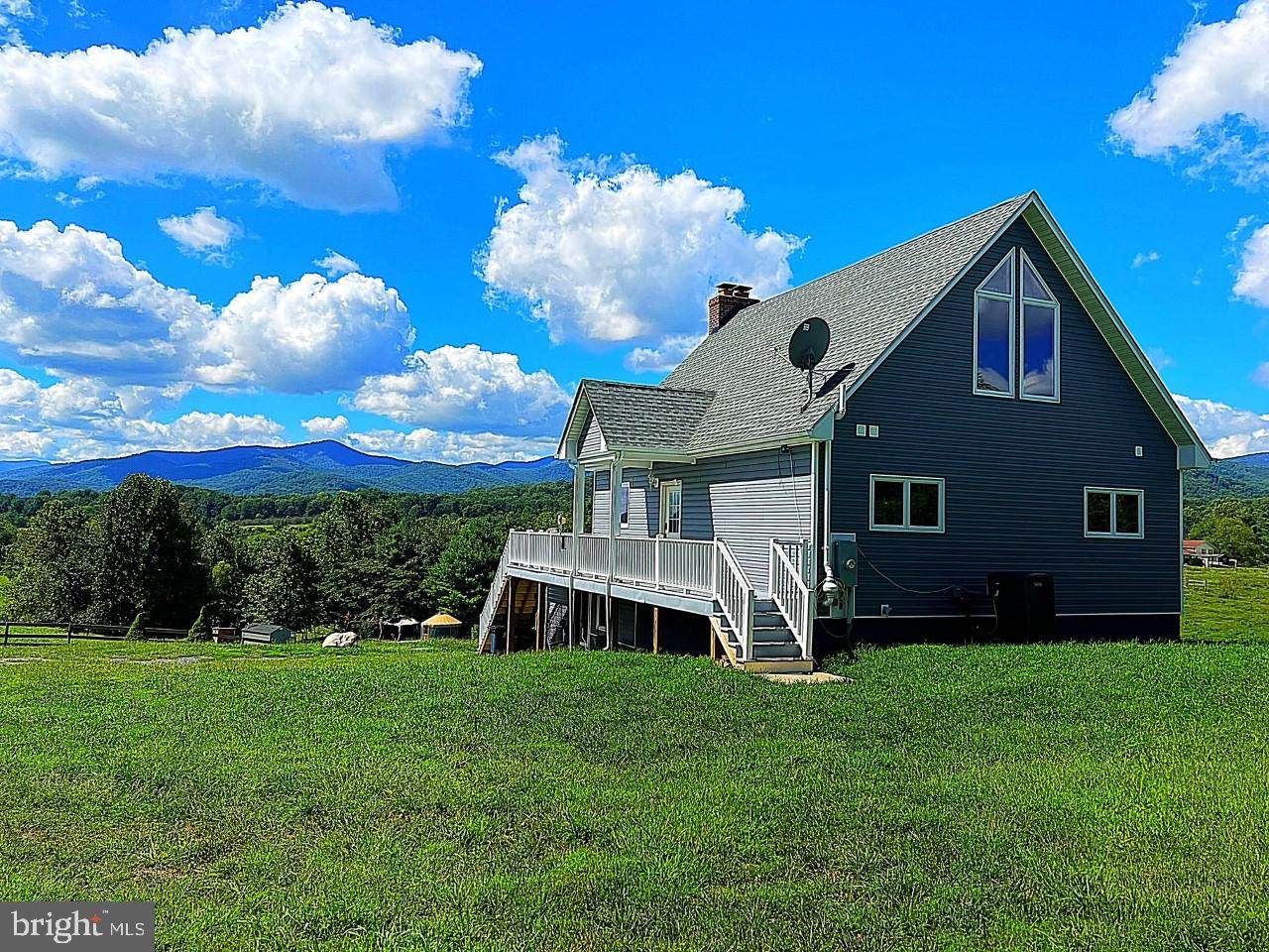 32 Old Hollow Road - Photo 1