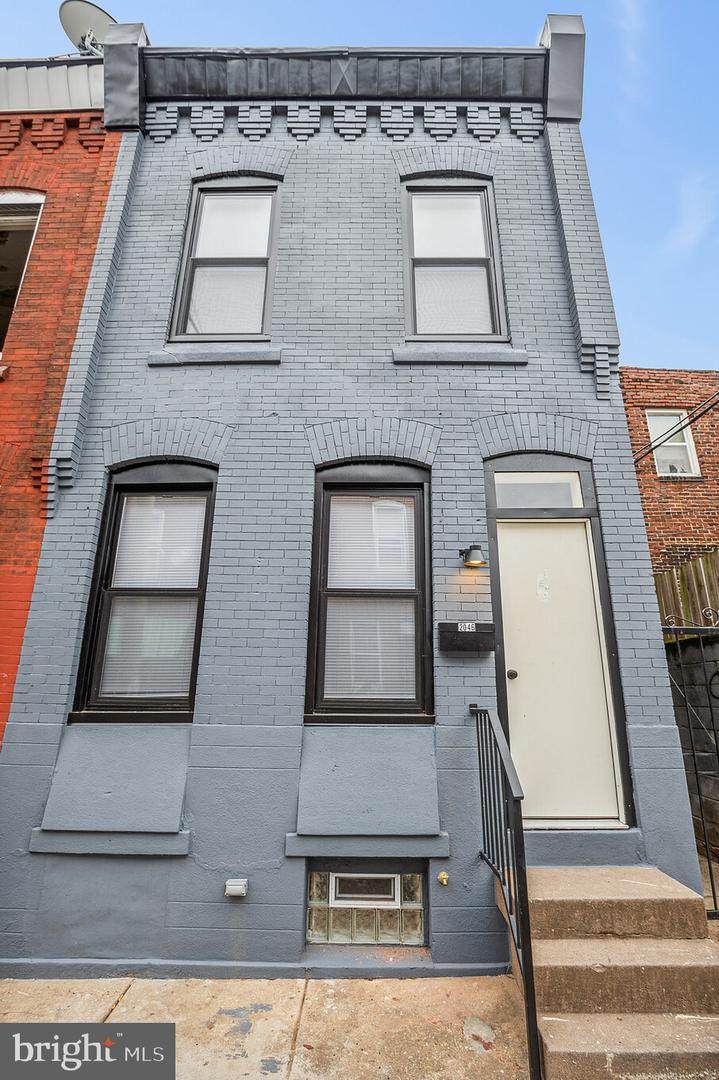 2046 Stella Street - Photo 1
