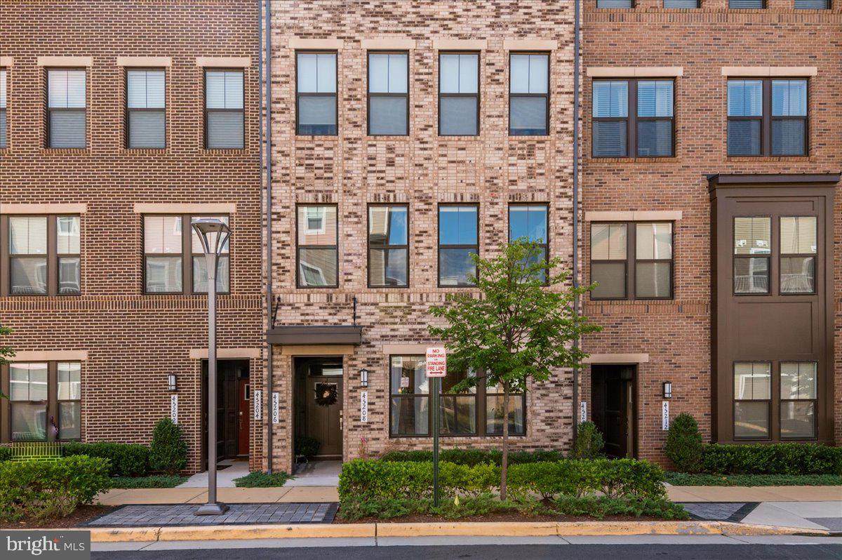 45208 Lettermore Square - Photo 1