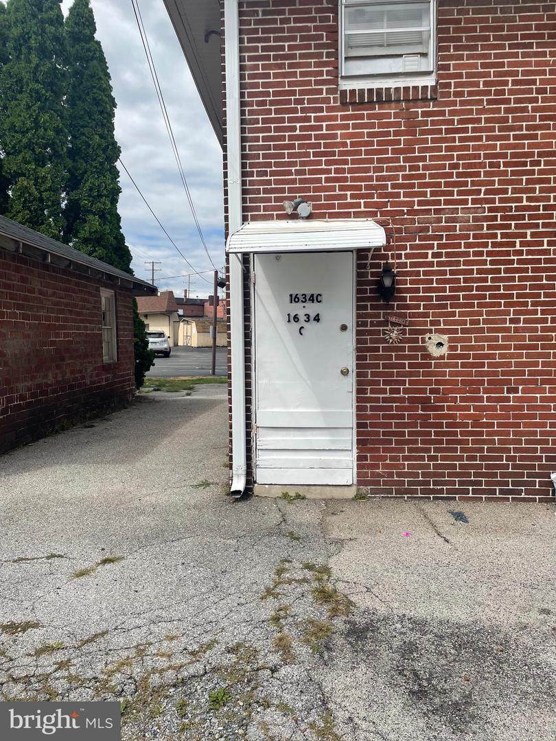 1634 Market Street - Photo 1