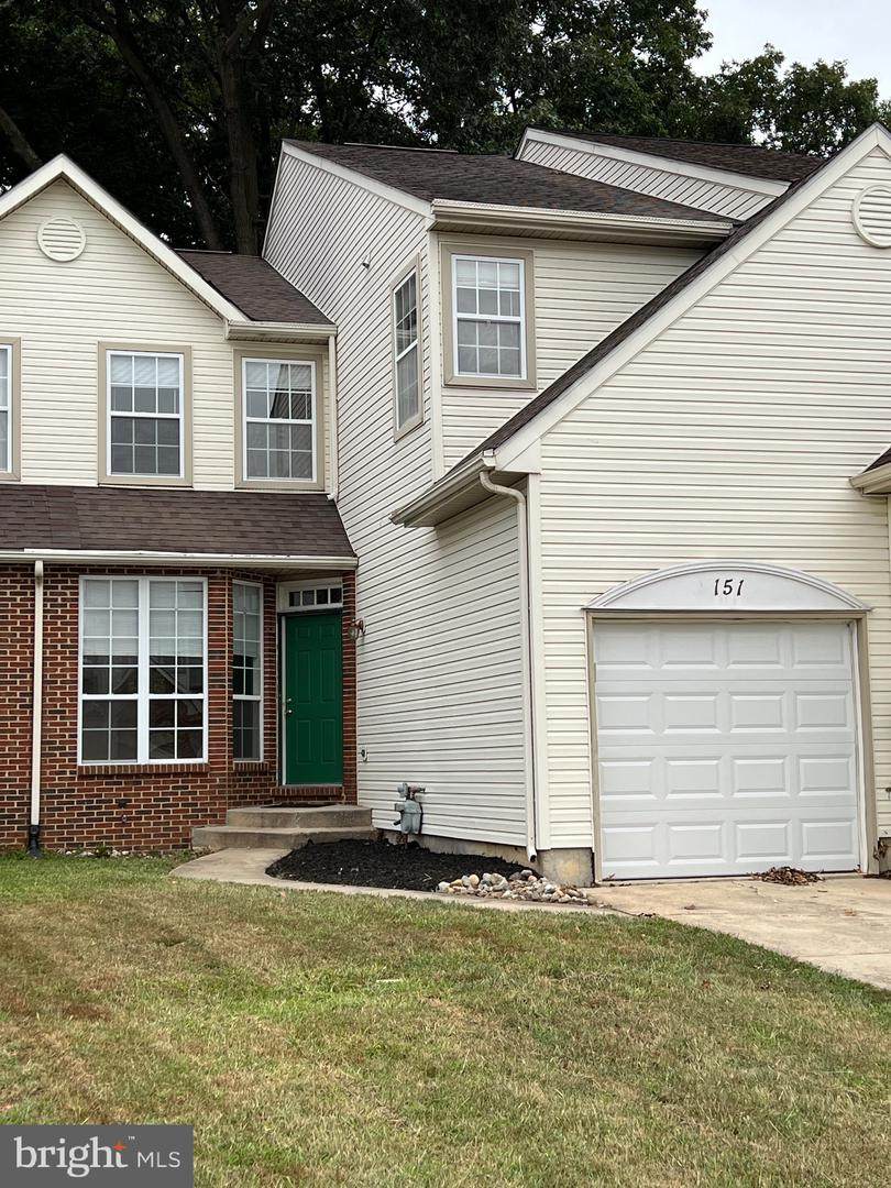 151 Tuckahoe Lane - Photo 1