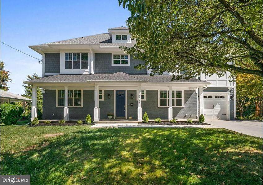 10237 Farnham Drive - Photo 1