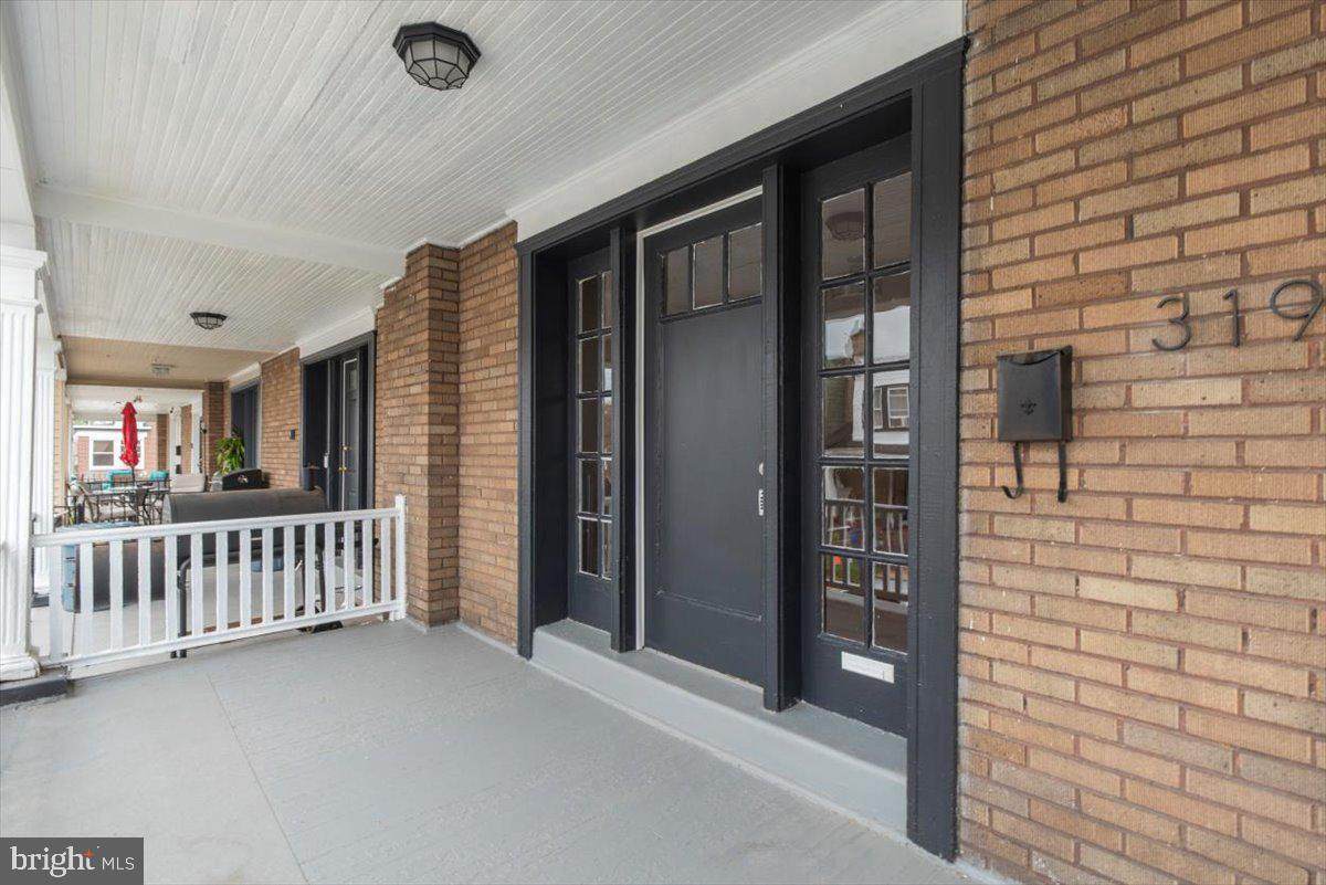 319 Fern Street - Photo 1