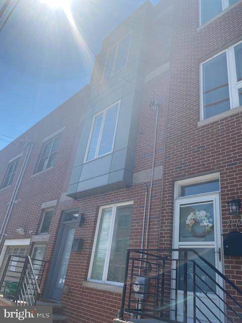 2546 2ND Street - Photo 1