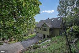 4114 Forrest - Photo 1