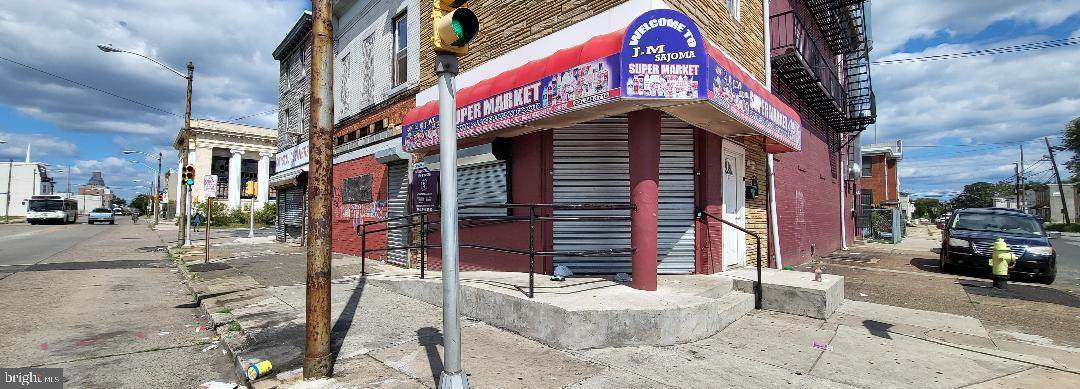 1016 Broadway - Photo 1