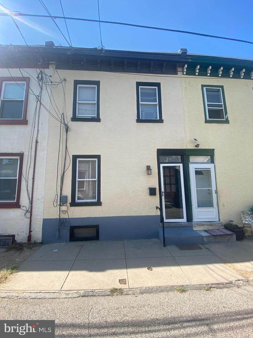 182 Krams Avenue - Photo 1