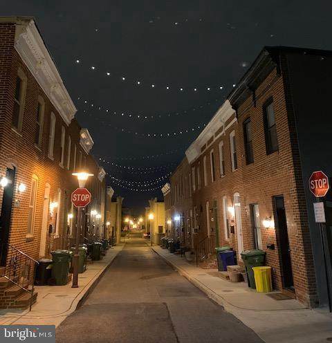 225 Madeira Street - Photo 1