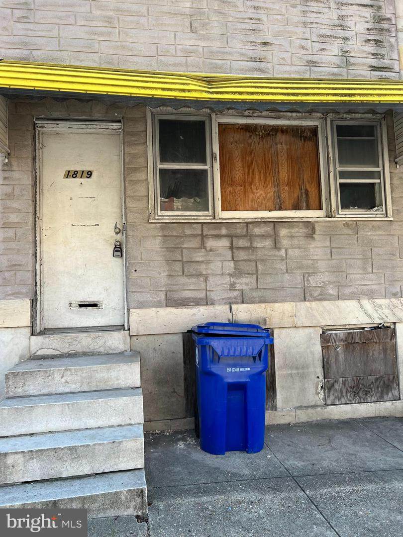 1819 Saratoga Street - Photo 1