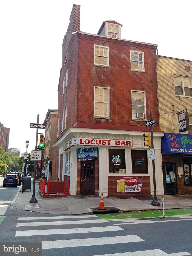 235 10TH Street - Photo 1