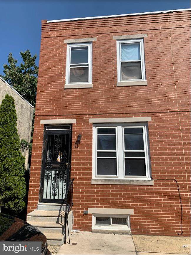 2629 Oakdale Street - Photo 1