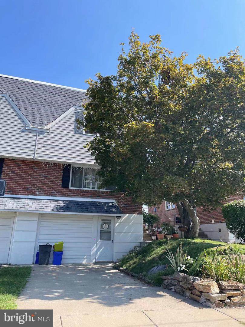 9028 Brous Avenue - Photo 1