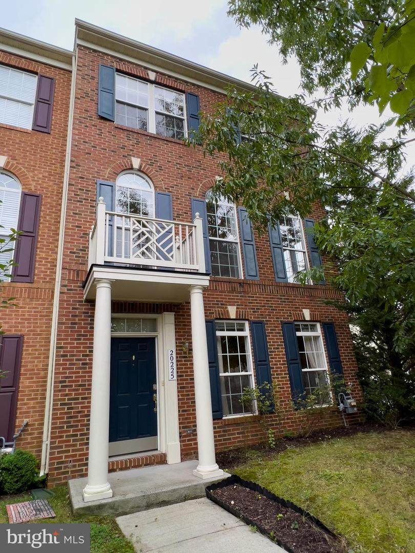 20225 Edisto Square - Photo 1